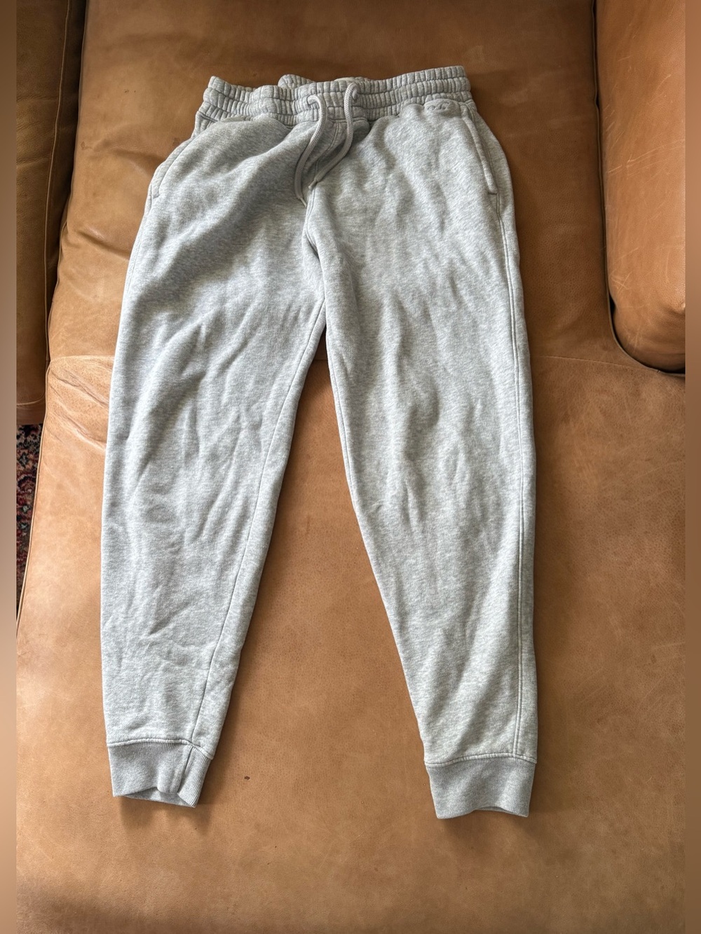 Hollister Men’s Gray Fleece Jogger Pants Size M Drawstring With Pockets